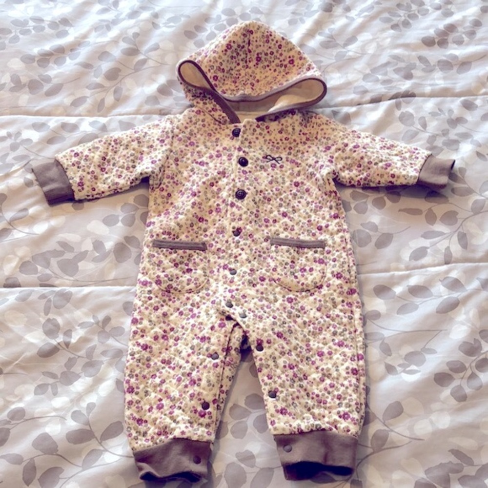 Flower Print Bodysuit Size 6-9 months
